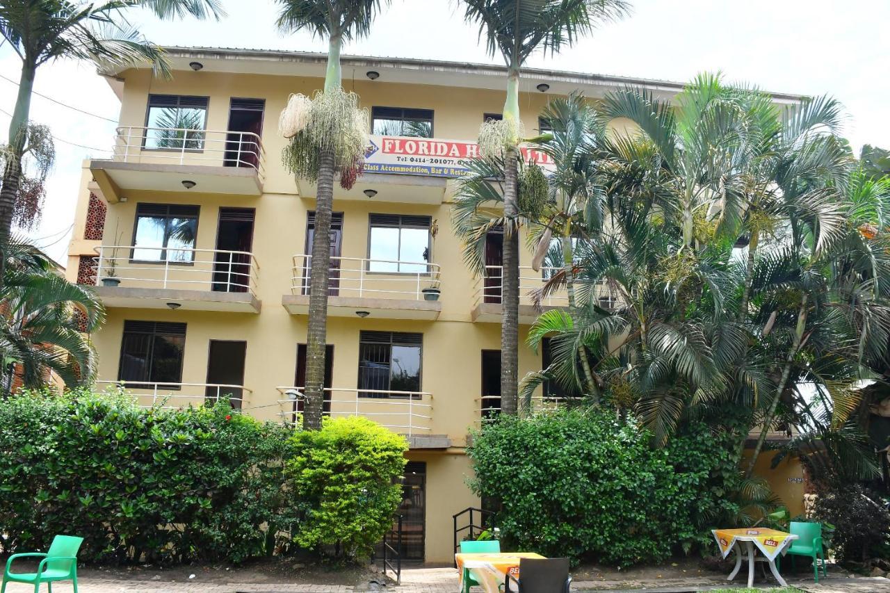 Florida Hotel Zaana 坎帕拉 外观 照片